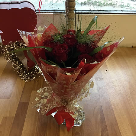 Valentine's Day flowers - Lymington florist