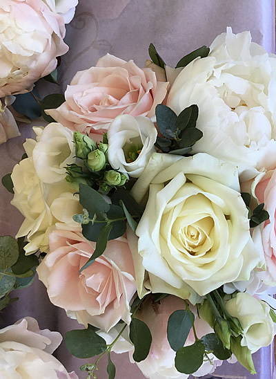 Wedding flowers - wedding floral bouquet
